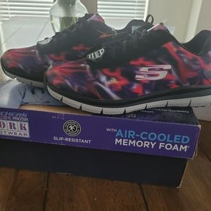 Skechers Healthcare Pro Size 7